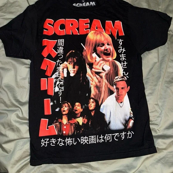 Hot Topic Scream Collage Boyfriend Fit T-Shirt with Japanese Text - Medium - Picture 3 of 8